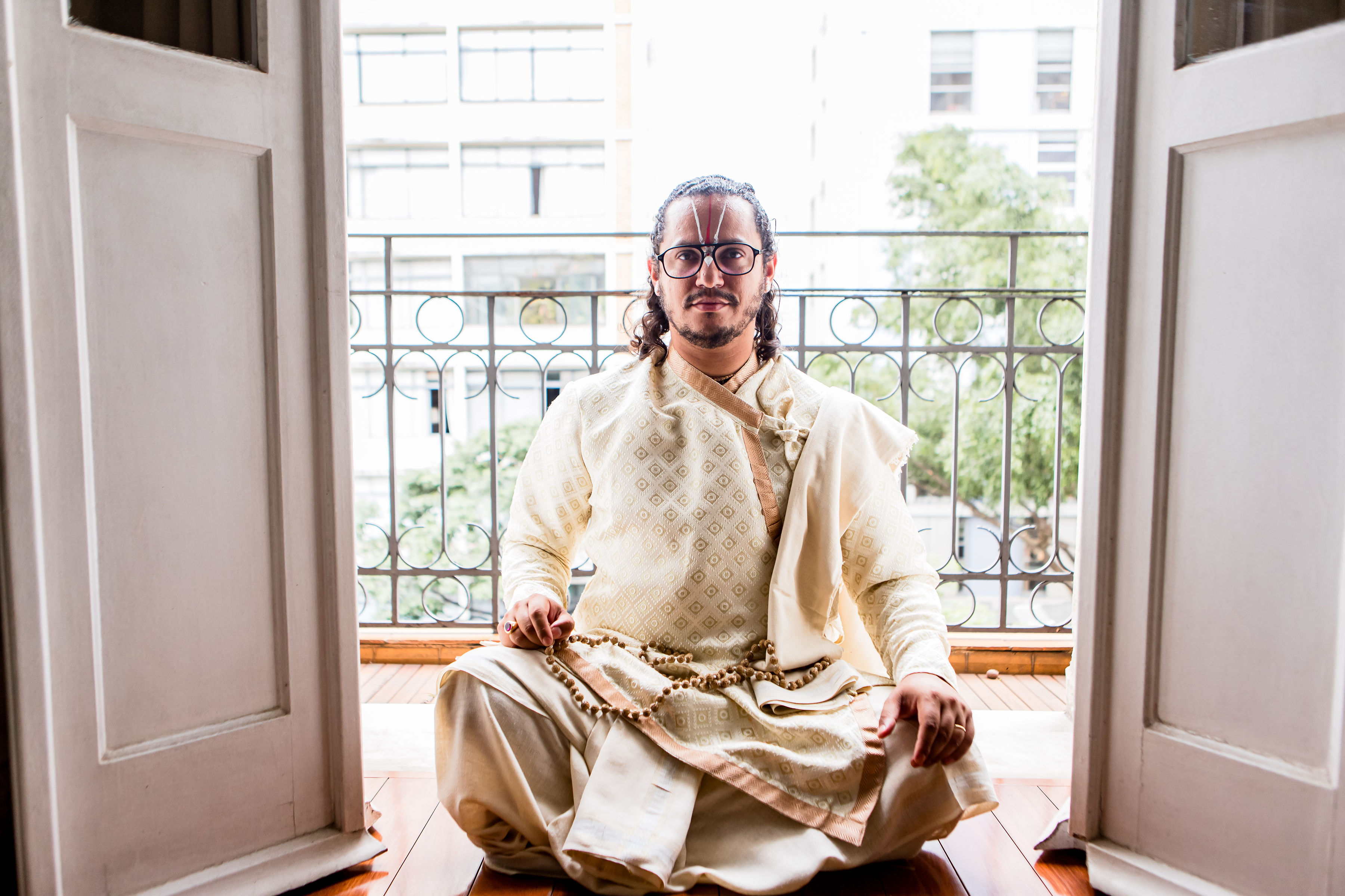 Pandit Paramjyoti in meditation